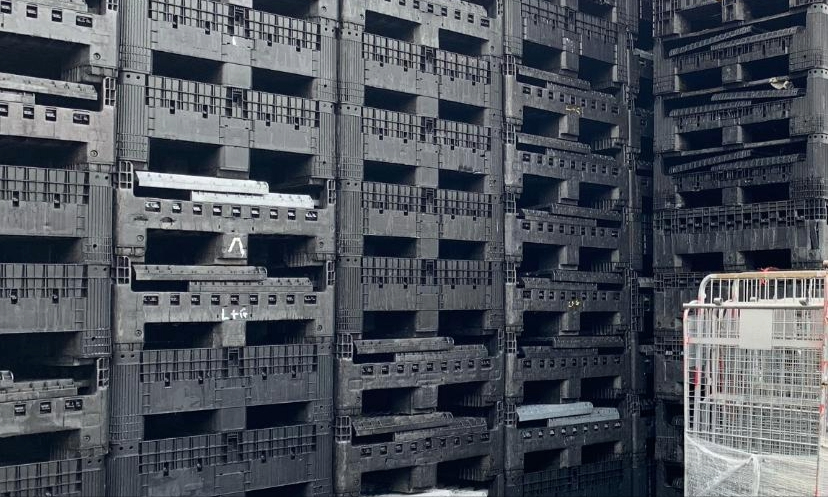 plastic pallet boxes storage